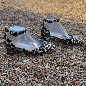 EUC CABI #6020 KIKI LEOPARD PRINT STRAPPY SANDALS